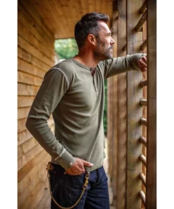 &SONS New Elder Henley Shirt Clothing