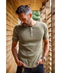 &SONS New Elder Henley Short Sleeve Shirt