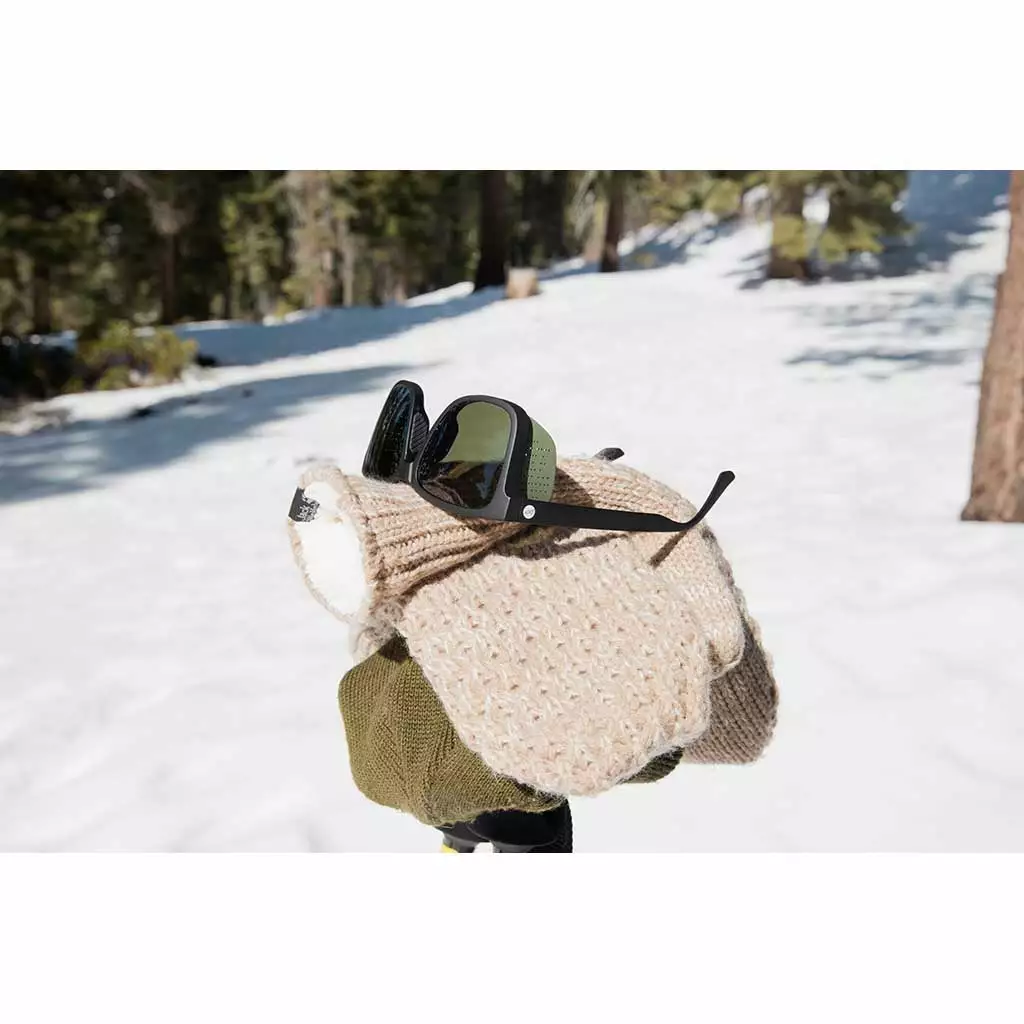 Sunski Couloir Bags & EDC 13 Sunski Couloir Bags & EDC