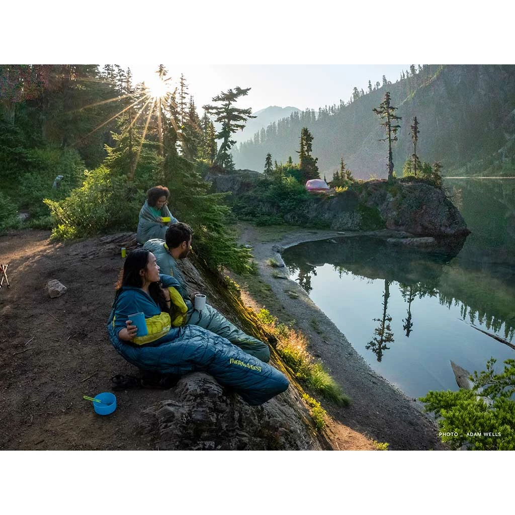 Therm-a-Rest Saros 20 Sleeping Bag Camping Kit 8 Therm-a-Rest Saros 20 Sleeping Bag Camping Kit