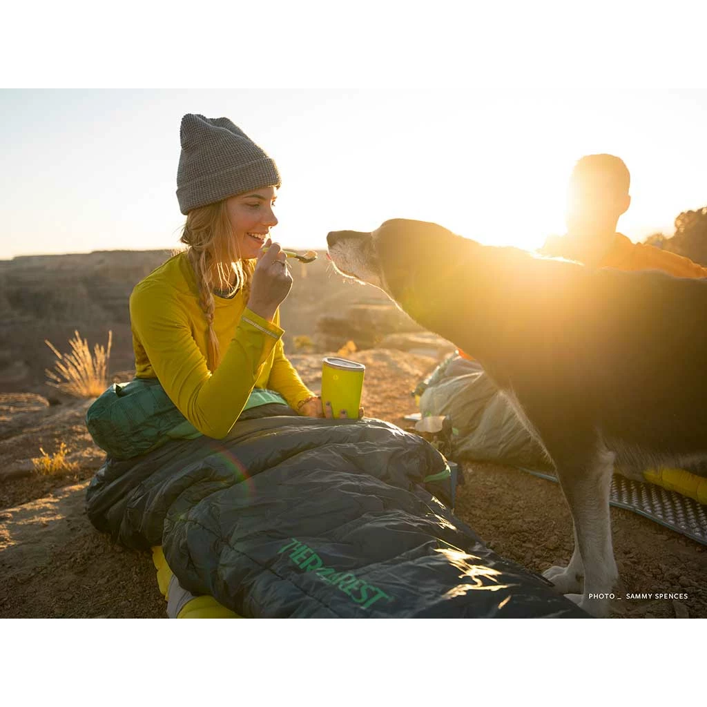 Therm-a-Rest Camping Kit Saros 32 Sleeping Bag 8 Therm-a-Rest Camping Kit Saros 32 Sleeping Bag