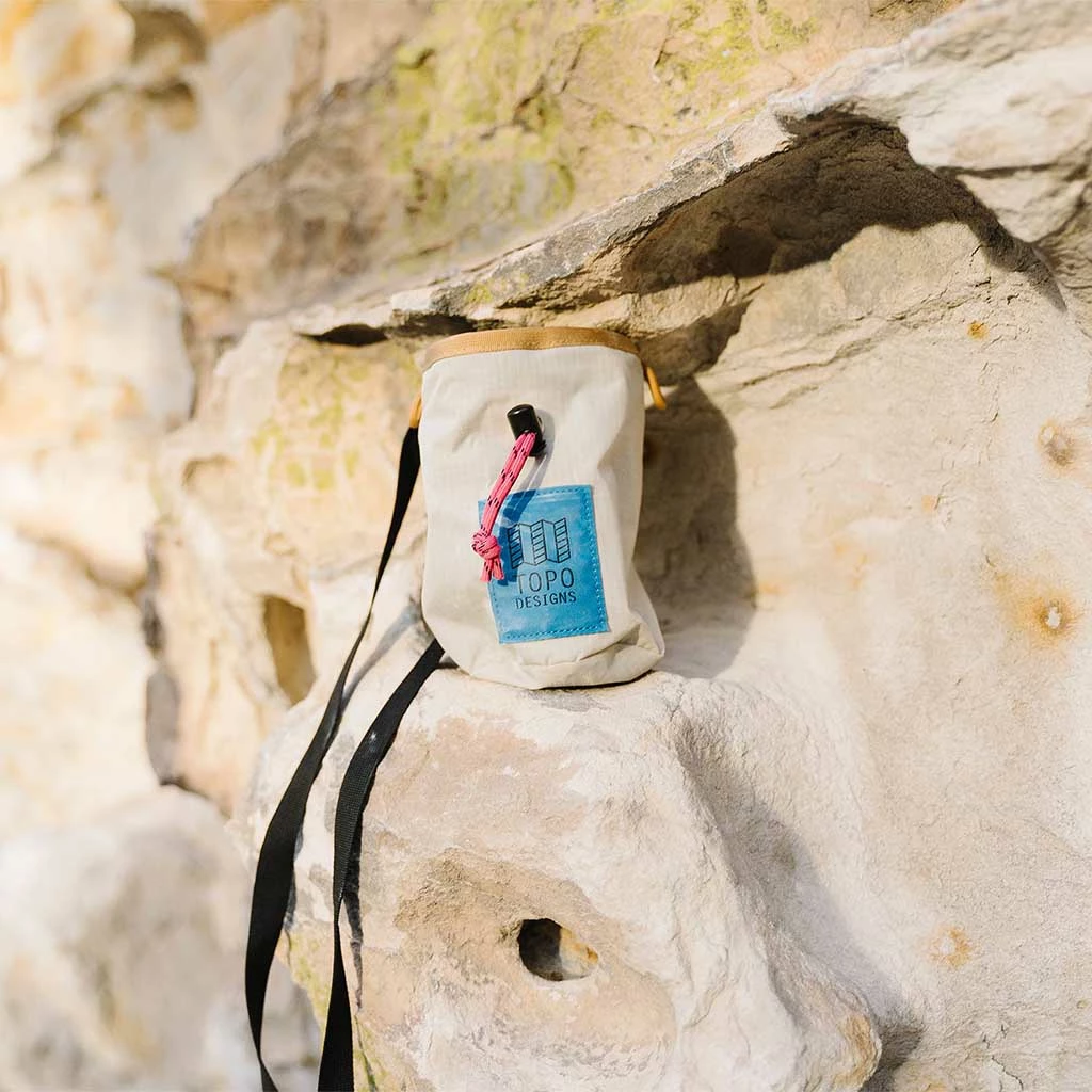 Topo Designs Chalk Bag - Mountain Sustainable 17 Topo Designs Chalk Bag - Mountain Sustainable