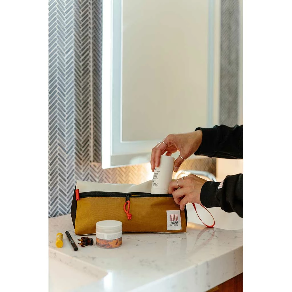 Topo Designs Sustainable Dopp Kit 8 Topo Designs Sustainable Dopp Kit