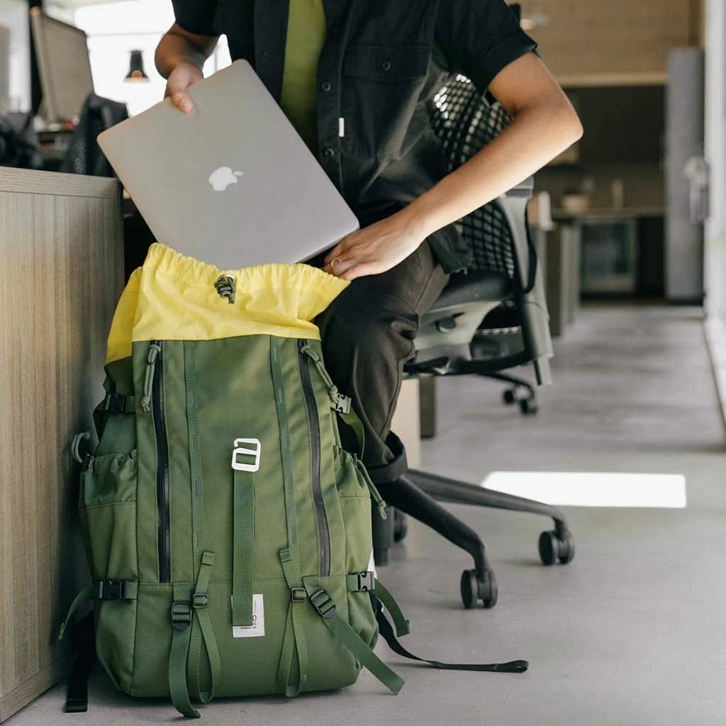 Topo Designs Mountain Pack 16L Bags & EDC 11 Topo Designs Mountain Pack 16L Bags & EDC